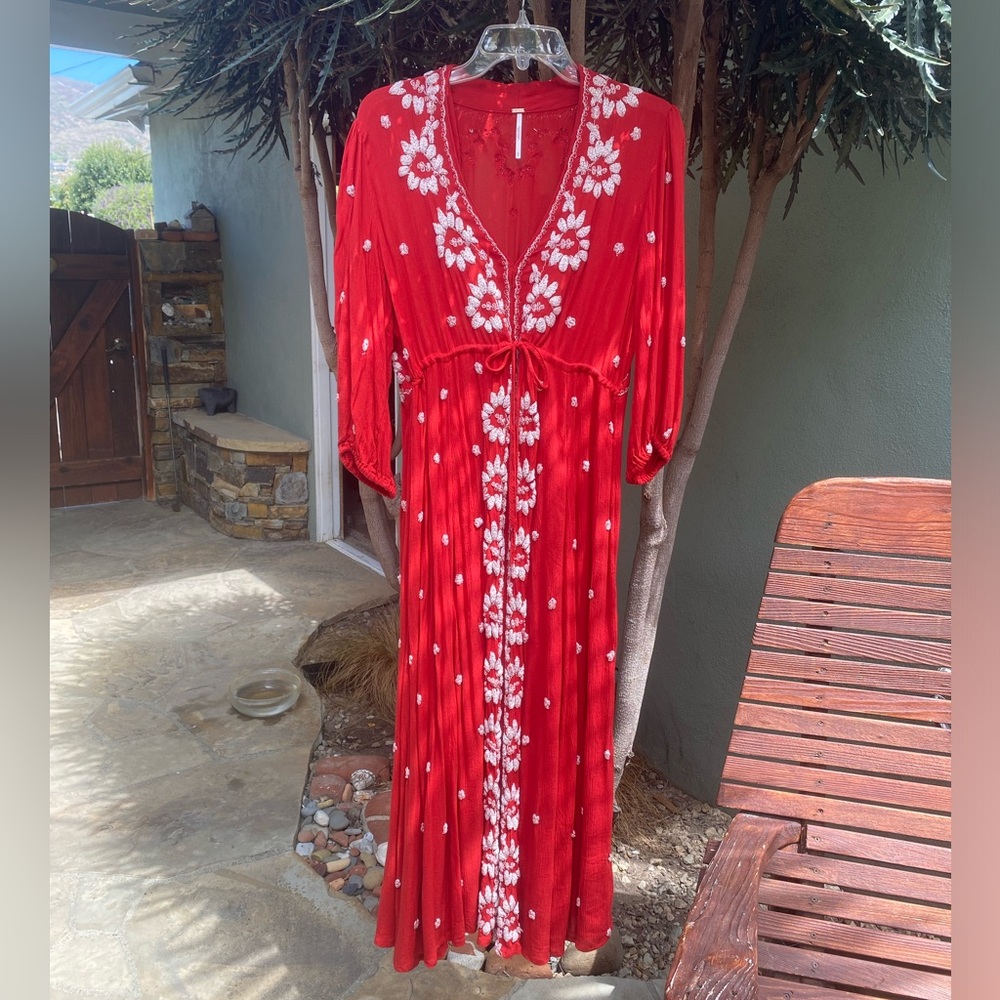 Free People Red Dress Great To Wear For The Holidays🎄